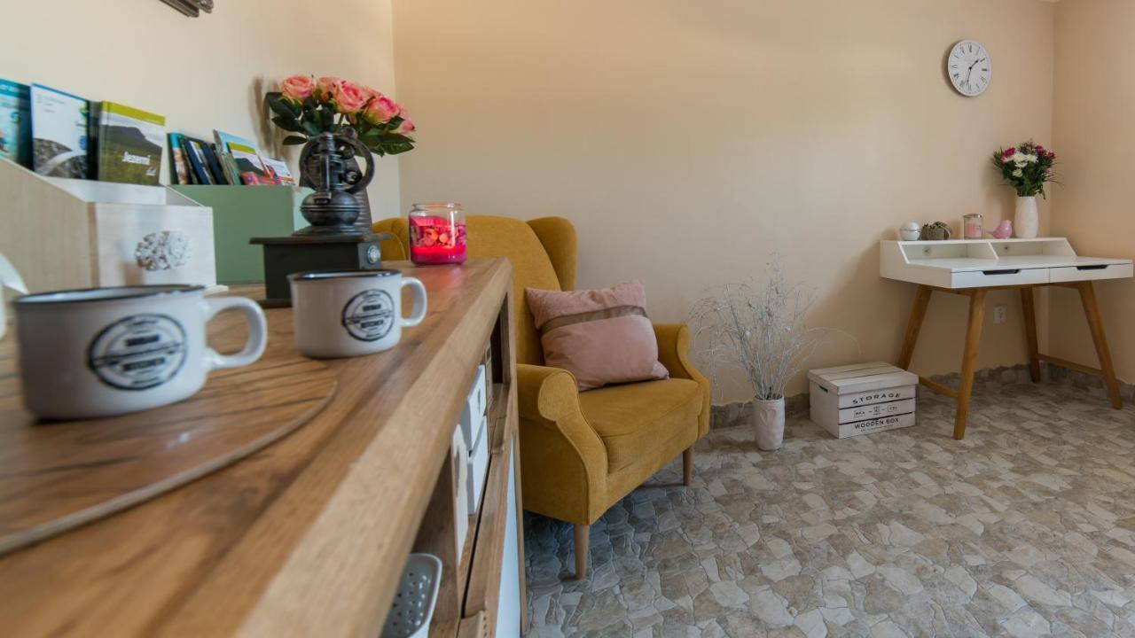 U Sjezdovky Apartment *